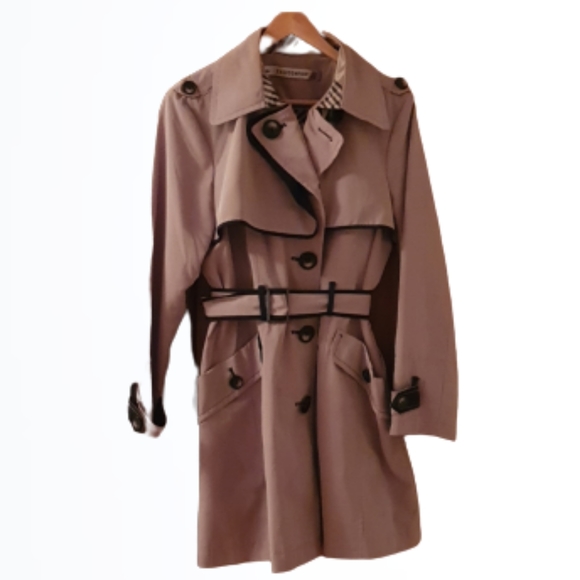 Jackets & Blazers - *SALE*  Beautiful trench coat, European made